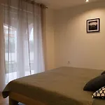 Haus Vukalovic By Interhome * Μεντουλίν